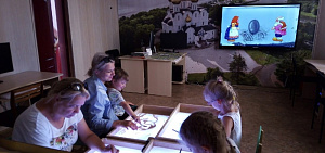 В Центральной детской библиотеке Ярославля начала работать студия песочной анимации 