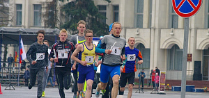 В Ярославле прошла легкоатлетическая эстафета, посвященная Дню Победы