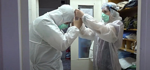 Ярославцам показали, как выглядит лаборатория для тестирования на коронавирус 