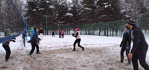 Ярославцы впервые в истории сыграли в волейбол на снегу