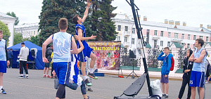 В Ярославле прошел турнир по баскетболу «3 X 3»