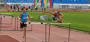 В Ярославле стартовал чемпионат области по легкой атлетике