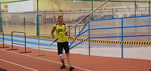 В Ярославле состоялся летний межрегиональный турнир по прыжкам с шестом