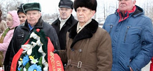 Во Фрунзенском районе Ярославля прошел митинг, посвященный Дню защитника Отечества
